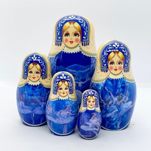 Nesting dolls, matryoshka "Beautiful Blue princess Ballerina" (6"tall,  (5) pieces -4 inside). Classic traditional matryoshka Ballerinas