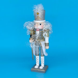 Nutcracker Beautiful WHITE SOLDIER  King 12&quot;wooden nutcracker ornament