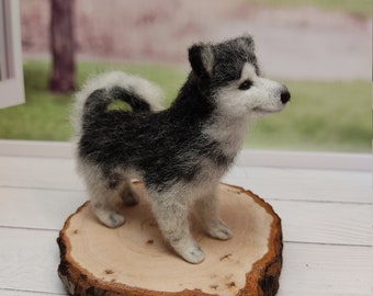 Needle felted dog sculpture, Alaskan Malamute