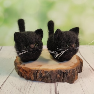 ニードルフェルトの黒猫
