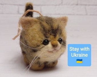 Needle felted cat, miniature wool cat