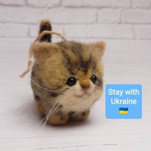 Needle felted cat, miniature wool cat