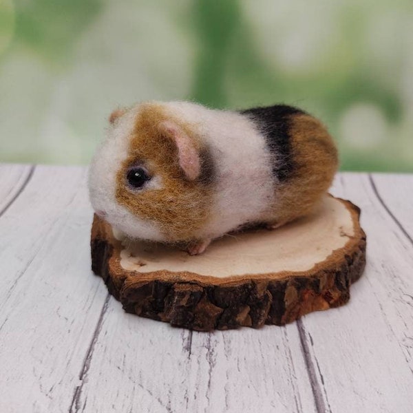 Needle felted guinea pig, custom felt pet