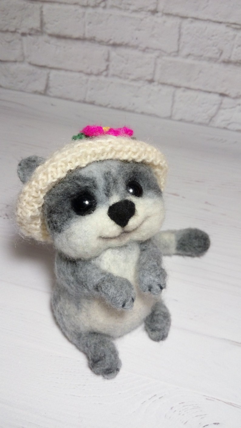 Needle felted raccoon Felt animals Wool felt Felt sculpture Felted miniature Hand felt animals Felting Art & Collectibles Needle felted raccoon Felt animals Wool felt Felt sculpture Felted miniature Hand felt animals Felting Art & Collectibles