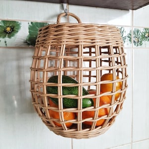 Hanging Wicker Kitchen Basket: Onion, Fruit & Produce Storage