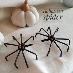 Handmade Halloween Spiders decor, Black spooky Spider figurine. Scary wicker Spider prop, Halloween party decoration Unique Spider Gift 5pcs