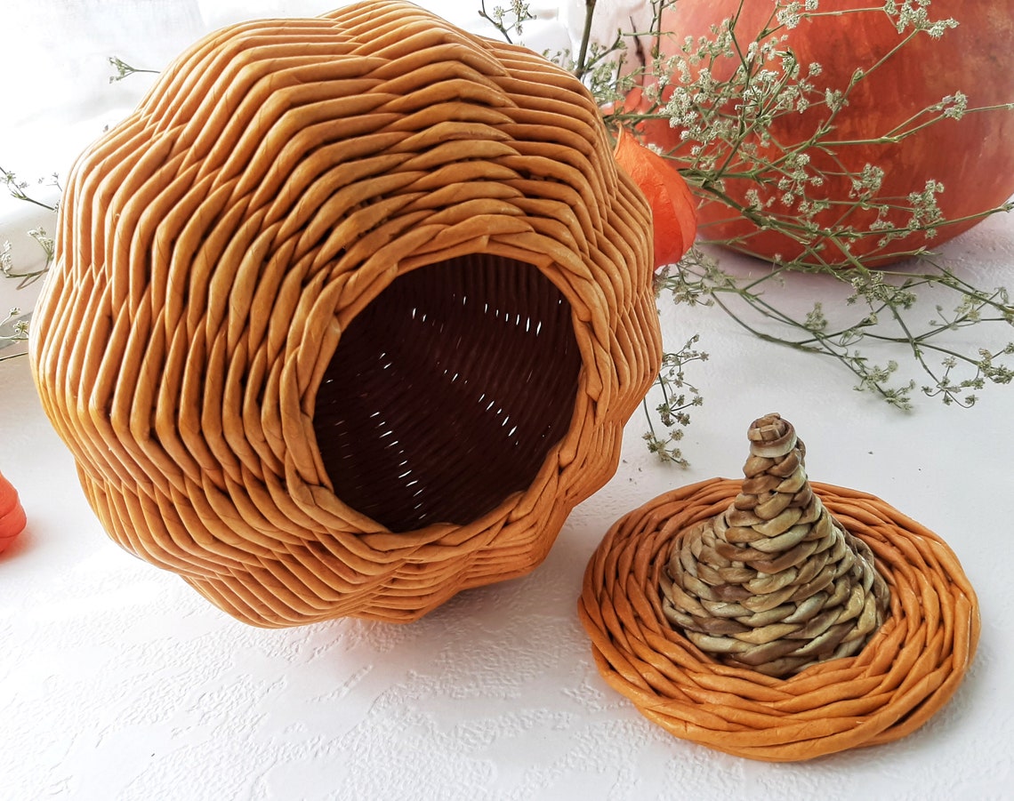 Set of 2 Pumpkin basket. Wicker storage basket with lid. Etsy