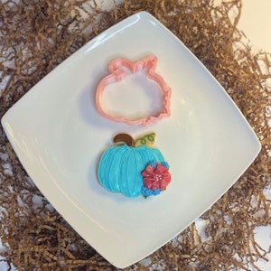 Pumpkin with Florals Cookie Cutter