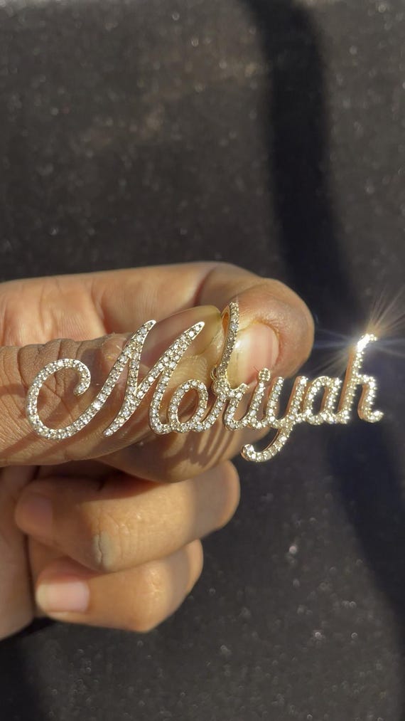 14K Solid Gold Custom Name Necklace: VVS Diamond Nameplate Pendant