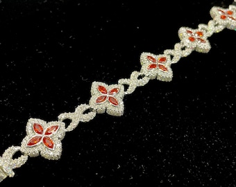 Bracelet à maillons trèfle et infinity | Bracelet en argent sterling 925 et moissanite VVS | Cadeau bracelet délicat à motif floral | Bracelet tennis |