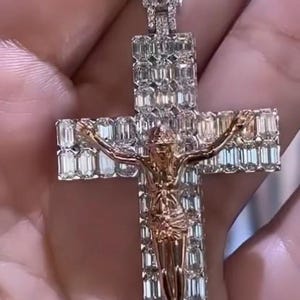 Jesus Cross Pendant | 925 Sterling Silver Moissanite Cross | Radiant Cut VVS Moissanite Iced Out Jewelry |  Hip Hop Jewelry | Gift for Him |