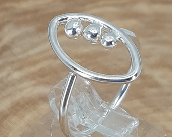Three Bullets .... 925 silver ring with three small silver balls
