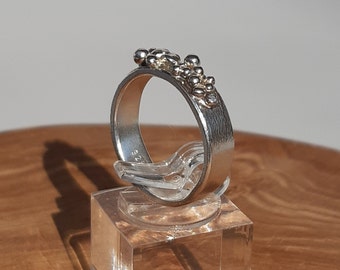 Silver ring with small silver balls made of sterling silver