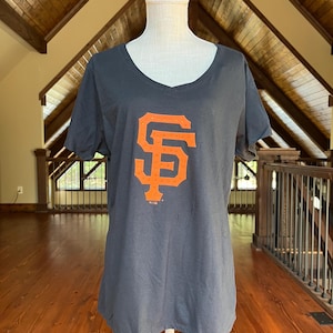 SF GIANTS Classic Logo Tee