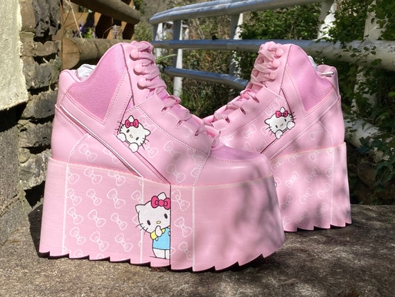 yru platform sneakers