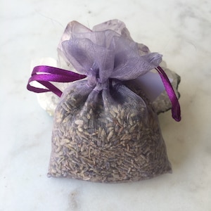 Natural Fragrance Dried Lavender Sachet, Ritual Herbs, Purple Organza Bag with Tag | Triloka