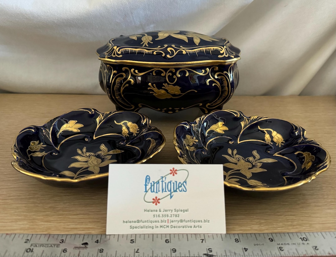 elegant-cobalt-blue-and-gold-porcelain-three-3-piece-set-covered