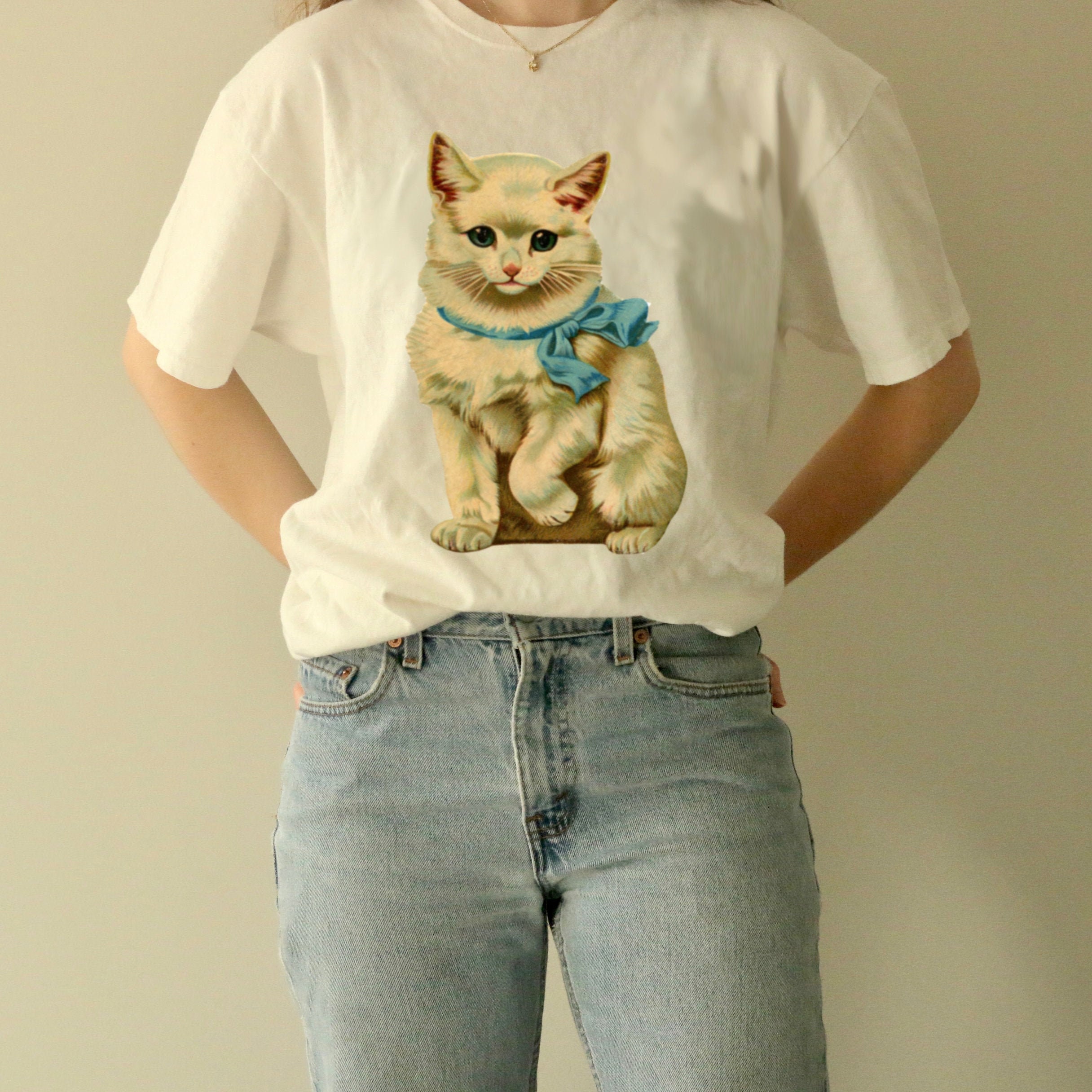 Cats by top 90 shirt