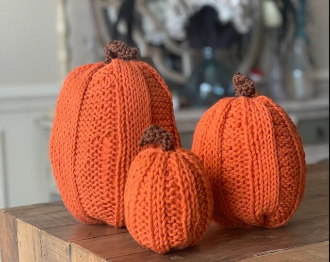 Knit Pumpkins