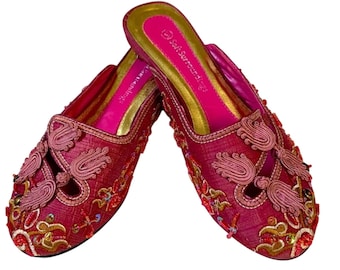 Women's Soft Surroundings Pink Ornate Beaded Slip On Mules Size 5
