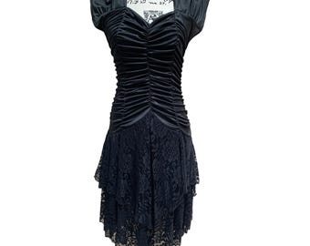 Vintage ISADORA Party Prom Costume Bodycon Dress Tiered Lace 5/6 See Measurement