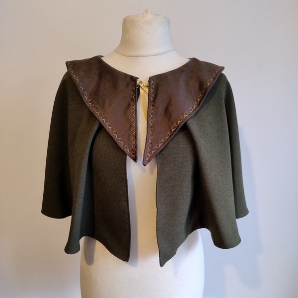 Druid capelet