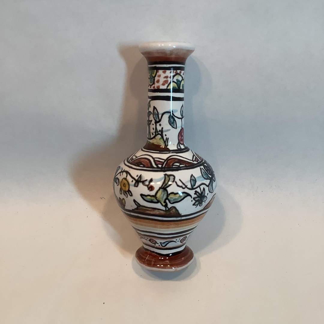 Hand Painted Portugal Mini Bud Vase Flowers Vines 4” Signed Base ...