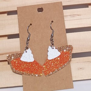 Pumpkin Pie Earrings, Glitter Pumpkin Pie Earrings, Thanksgiving Earrings, Food Earrings, Pumpkin Earrings, Holiday Earrings, Pie Earrings