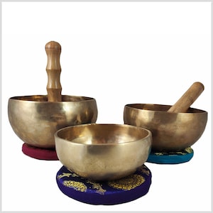 Tibet singing bowl set root, heart and crown chakra