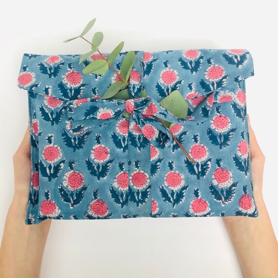 Fabric Gift Wrap, 100% cotton, reusable, zero Waste - Blue Sunflower Design