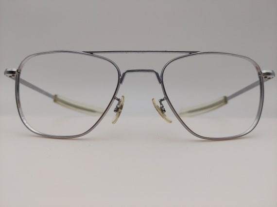 Vintage Randolph ENG INC (5 1/2) Metal Eyeglasses