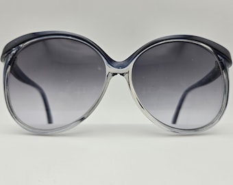 Vintage 'Papparrazzi' Oversized Blue Sunglasses