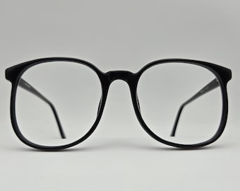 Vintage Graduate 'Black 56-22' Oversized Eyeglasses