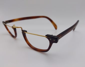 Hudson (5 1/2) Vintage Reading Glasses