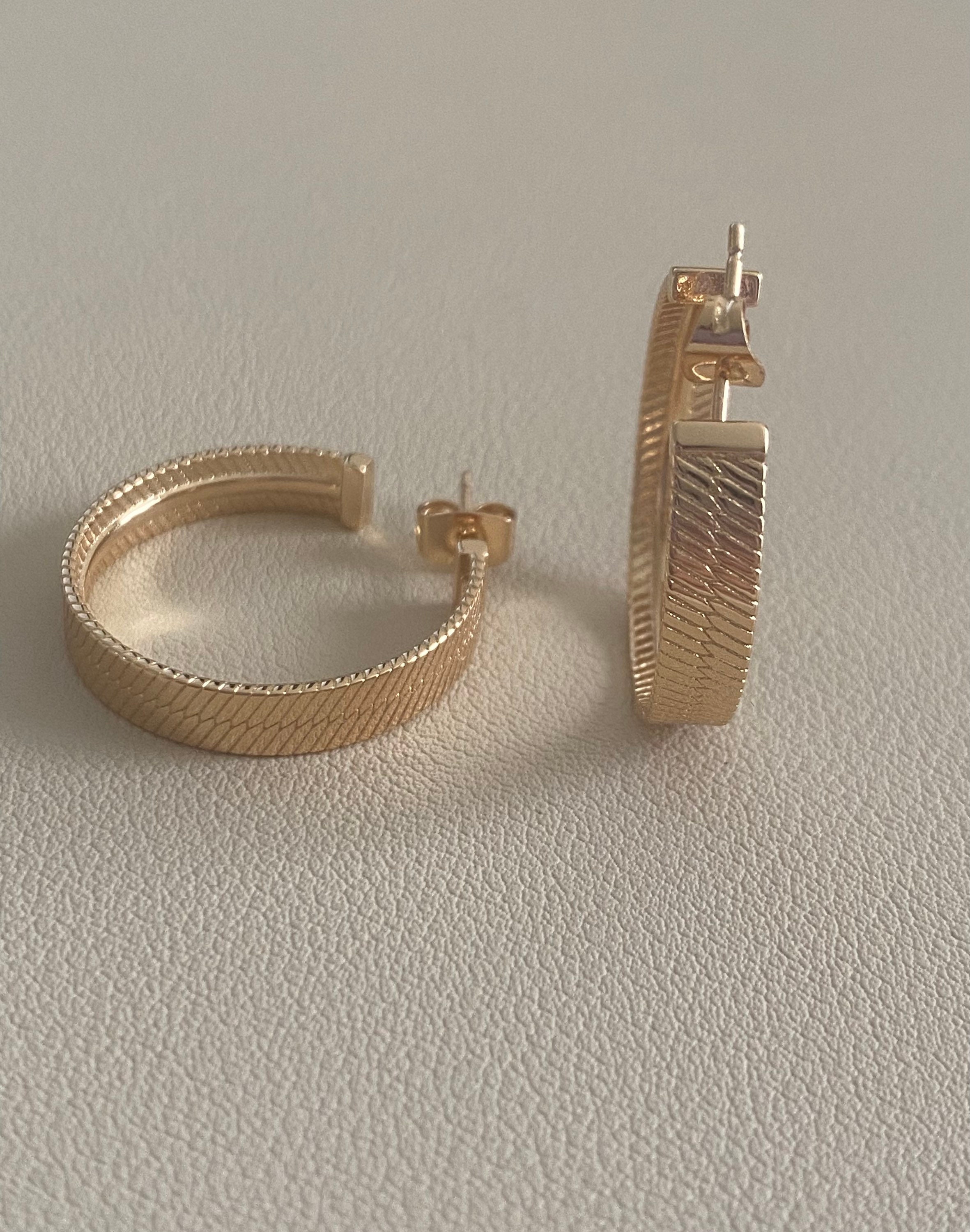 18K Gold Filled Herringbone Hoop Earrings Etsy