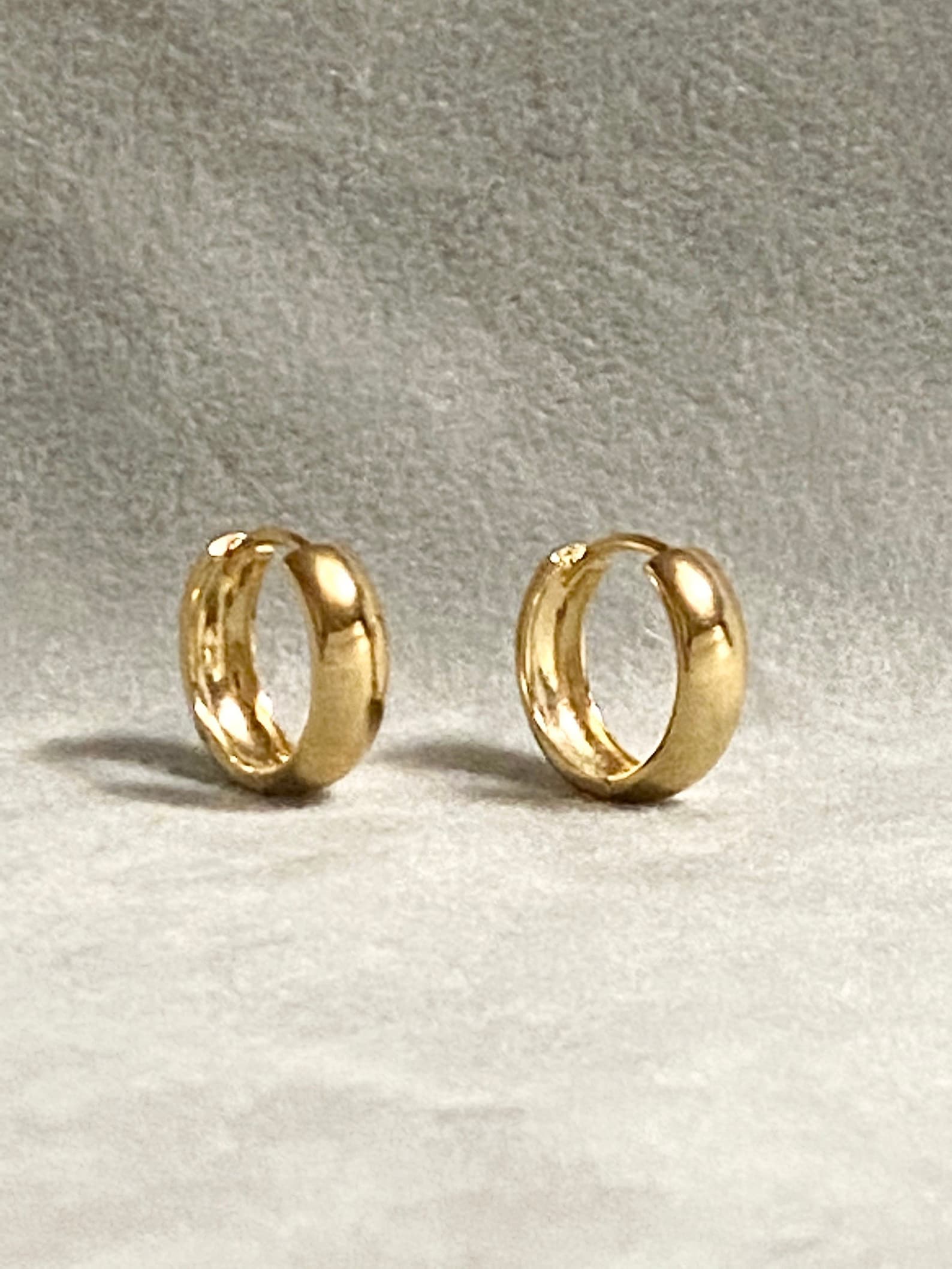 18k Gold Filled Chunky Clicker Earrings