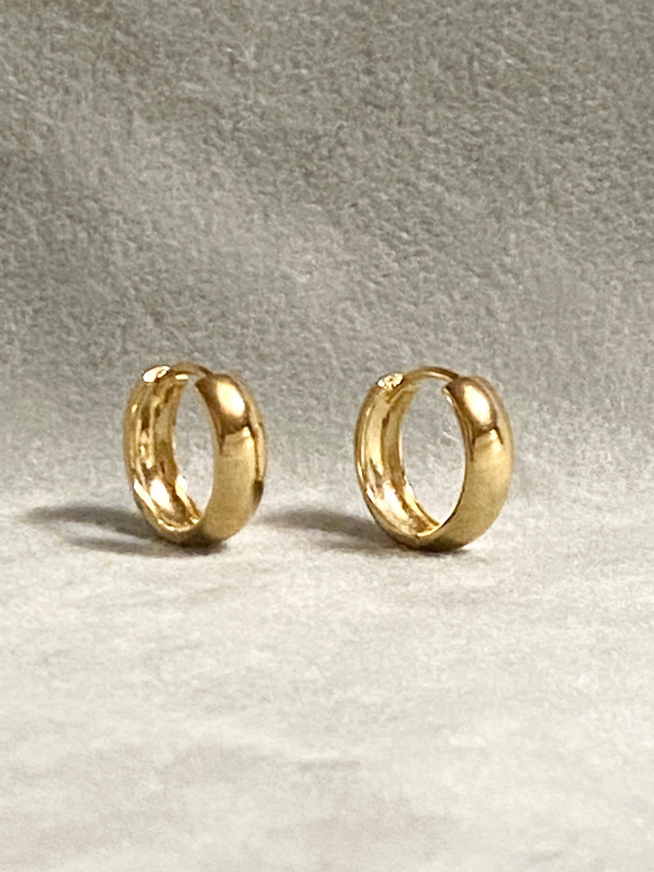 18K Gold Filled Thick Clicker Earrings