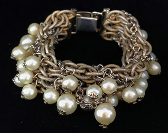 Pulsera de cóctel vintage de perlas sintéticas de los años 50: brazalete de cadena dorada, 19 cm (7,5 pulgadas)