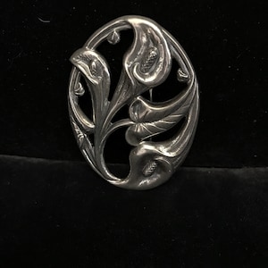 Broche vintage de plata de ley con forma de cala: broche Art Nouveau, c. 1940