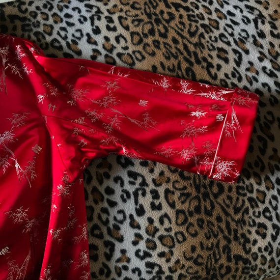 50's vintage embroidered heavy Chinese satin robe… - image 10