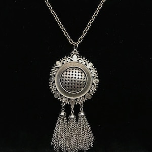 Vintage Lisner Brutalist Necklace: Silver Medallion Tassel Pendant