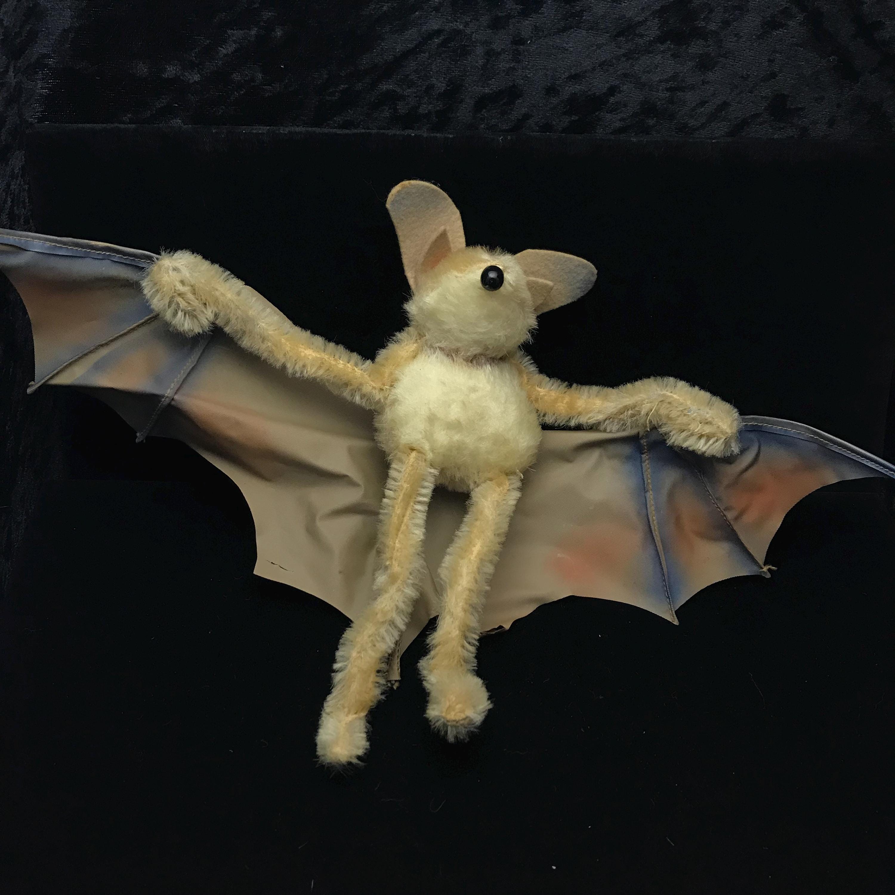 Vintage 1960s Steiff Mohair Bat With Plastic Wings (no Tag/button