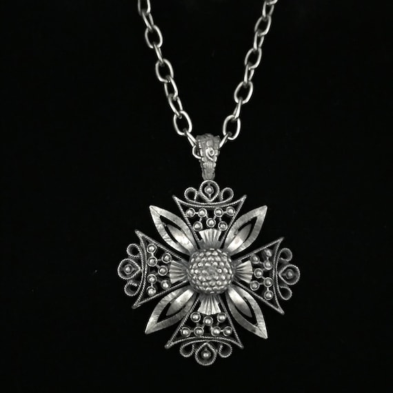 Vintage Silver 70s Necklace - Etsy