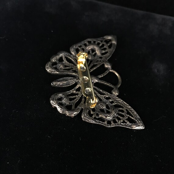バタフライピンブローチ 楽天市場】バタフライブローチ キラキラ 蝶 ブローチ レディース