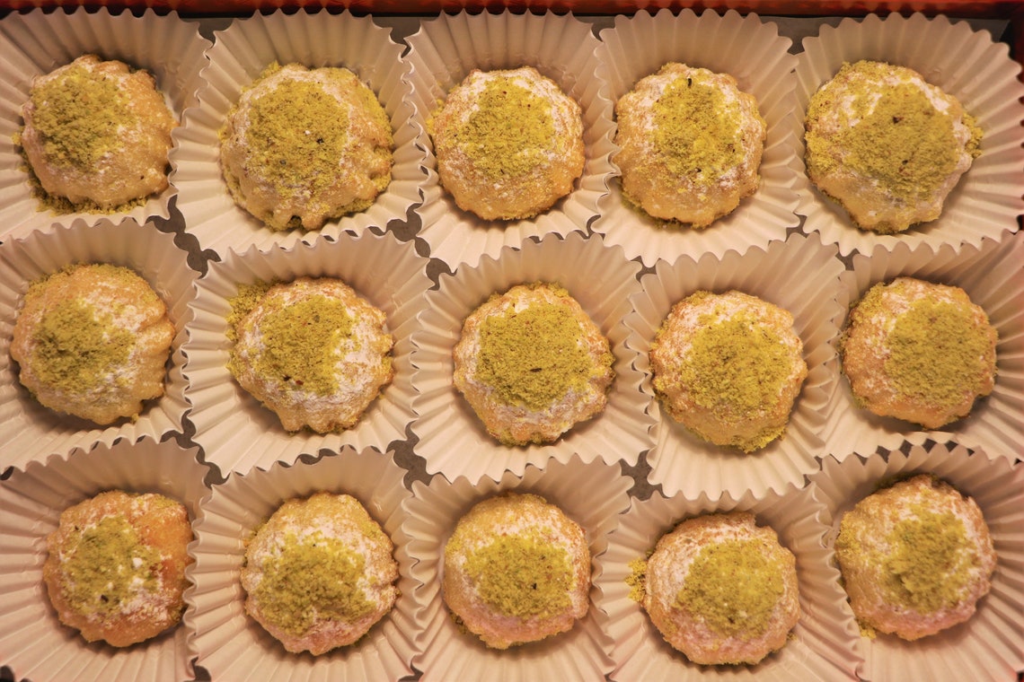 Pistachio Maamoul Stuffed Pistachio Maamoul Maamoul Etsy