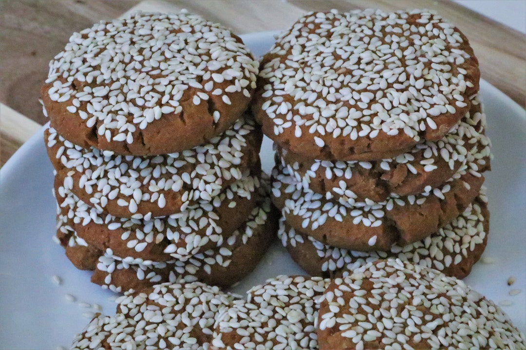 Carob Molasses Cookie, Molasses Cookies, Homemade Cookies, Lebanese