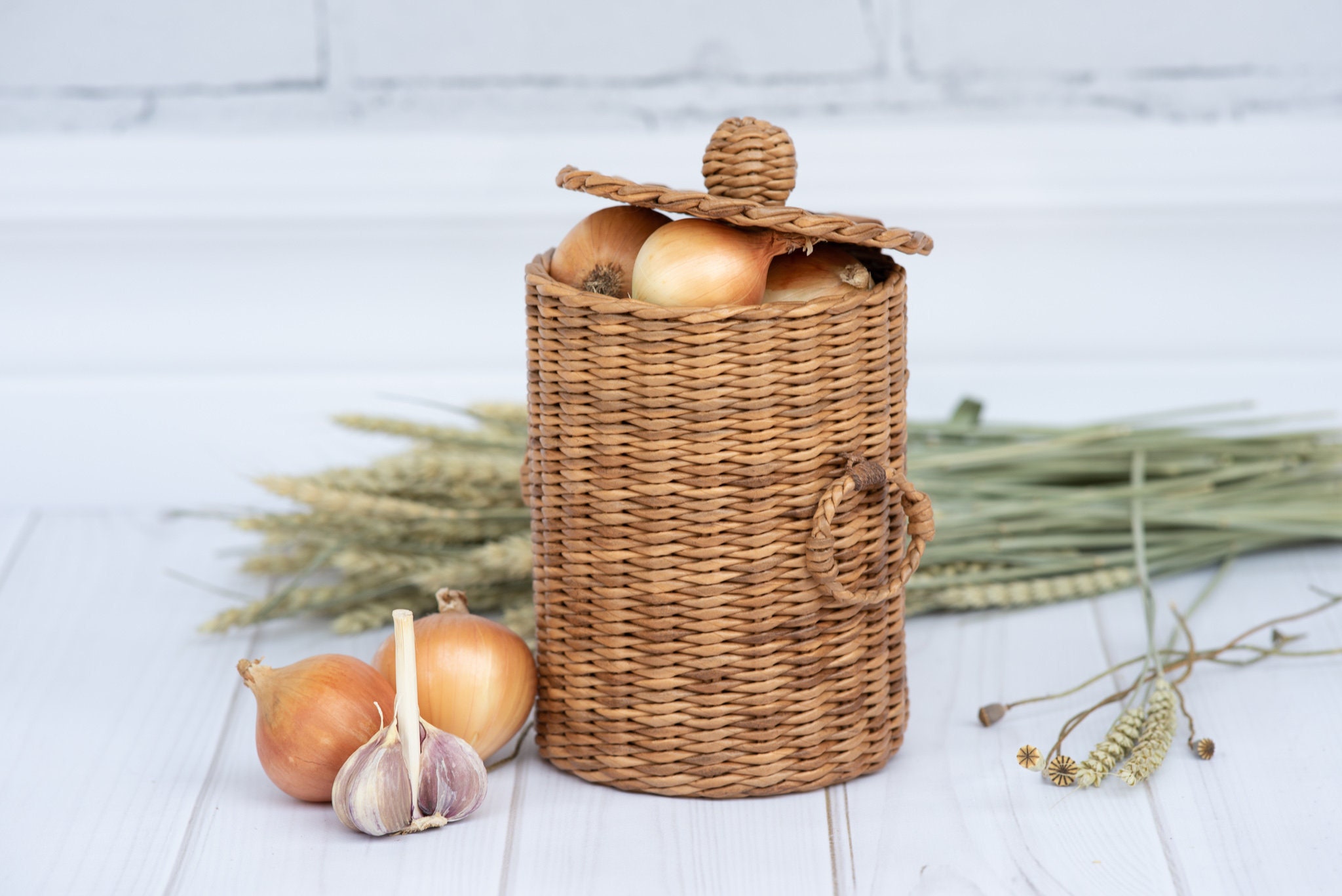 Onion wicker basket with lid Brown produce basket with round Etsy
