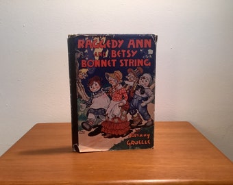 Raggedy Ann and Betsy Bonnet String