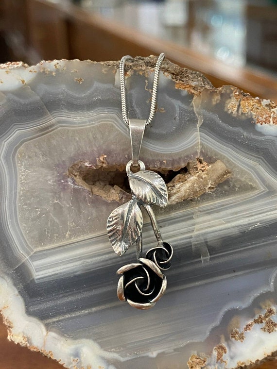 Sterling Silver Roses Necklace