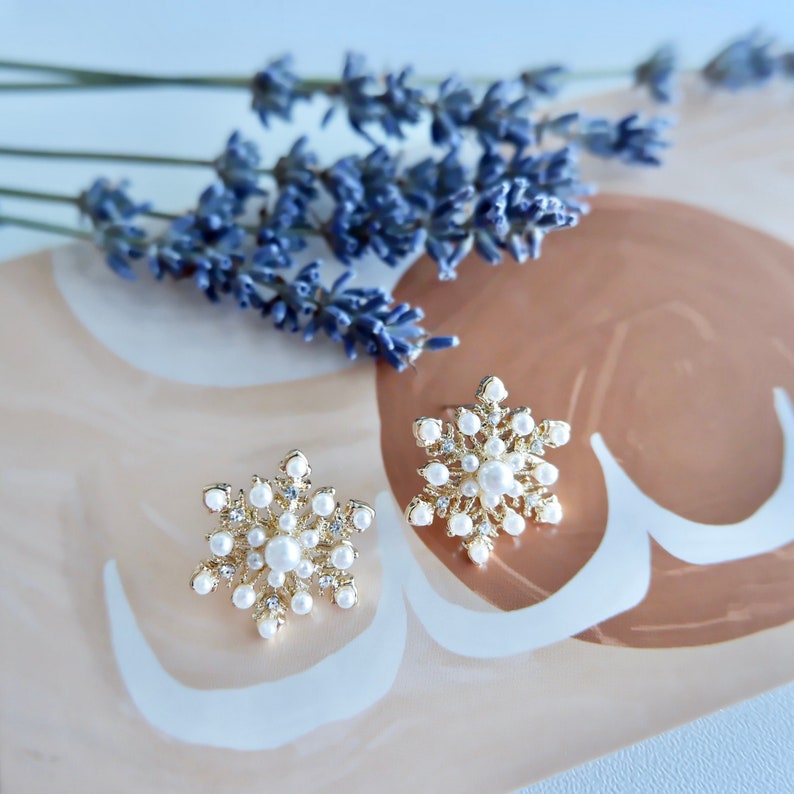 Crystal Earrings Cute Earrings Jewelry Gift Minimalist Jewelry Gold Snowflakes Stud Earrings Statement Earrings Gifts for Her